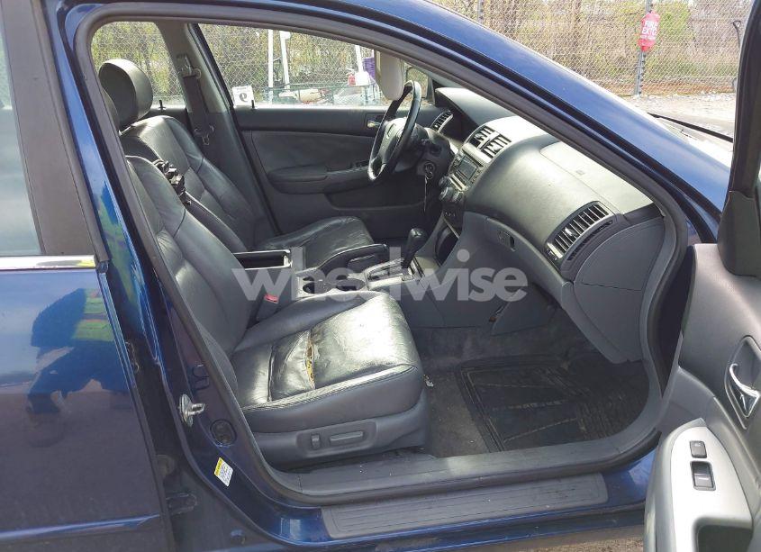 Photo 5 of 2003 Honda Accord 3.0 EX (VIN 1HGCM66553A016864)