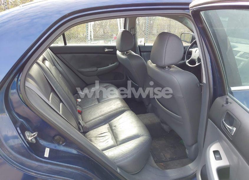 Photo 8 of 2003 Honda Accord 3.0 EX (VIN 1HGCM66553A016864)