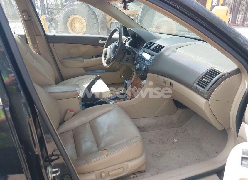 Photo 5 of 2003 Honda Accord 3.0 EX (VIN 1HGCM66553A057902)