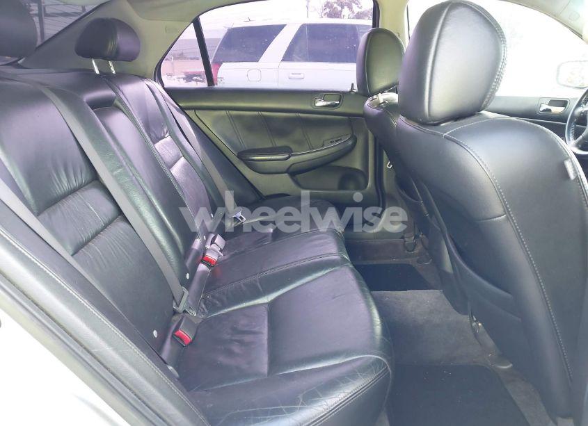 Photo 8 of 2003 Honda Accord 3.0 EX (VIN 1HGCM66553A080273)