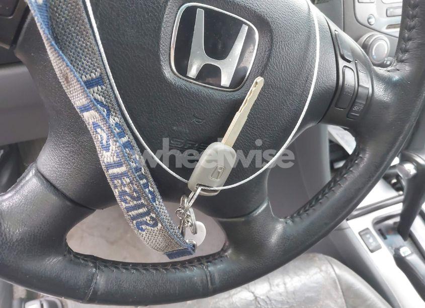 Photo 11 of 2003 Honda Accord 3.0 EX (VIN 1HGCM66553A091323)