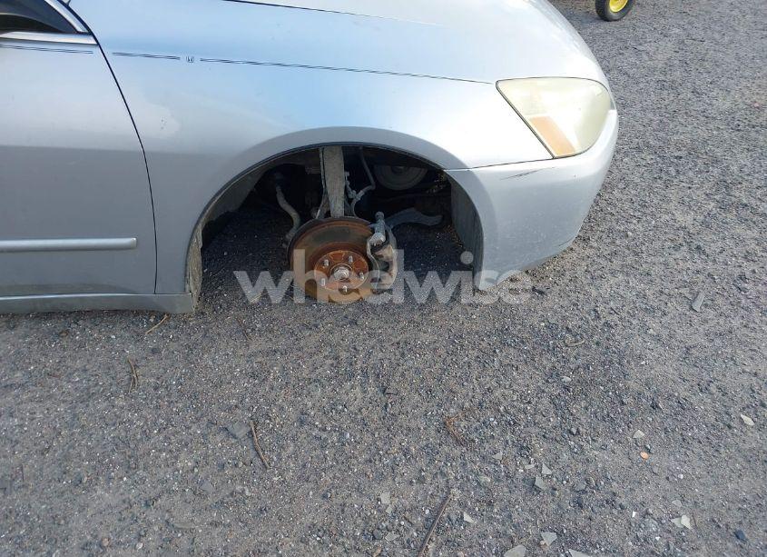 Photo 6 of 2004 Honda Accord 3.0 EX (VIN 1HGCM66554A013304)