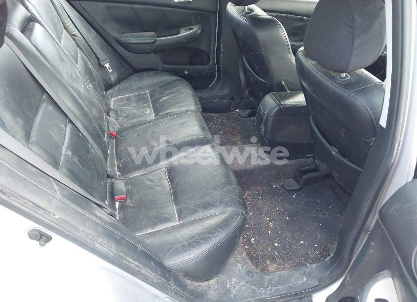 Photo 8 of 2004 Honda Accord 3.0 EX (VIN 1HGCM66554A013304)