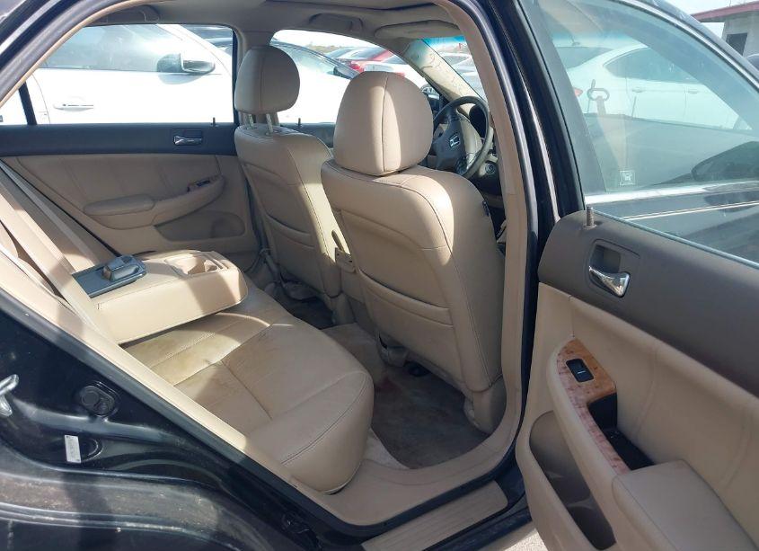 Photo 8 of 2004 Honda Accord 3.0 EX (VIN 1HGCM66554A039546)