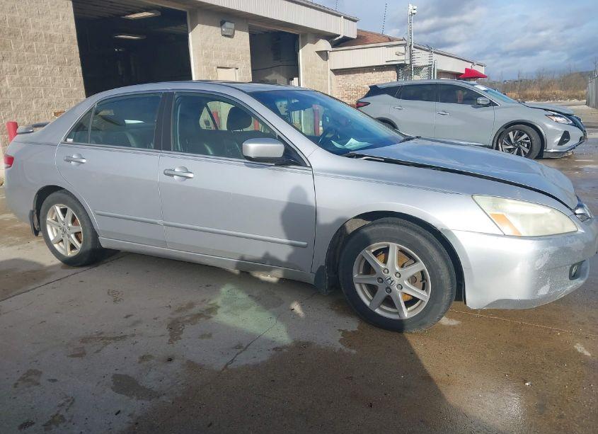 Photo 13 of 2004 Honda Accord 3.0 EX (VIN 1HGCM66554A065323)
