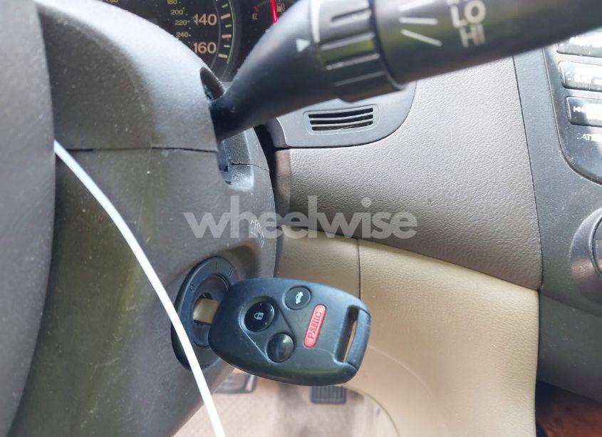 Photo 11 of 2004 Honda Accord 3.0 EX (VIN 1HGCM66554A072532)