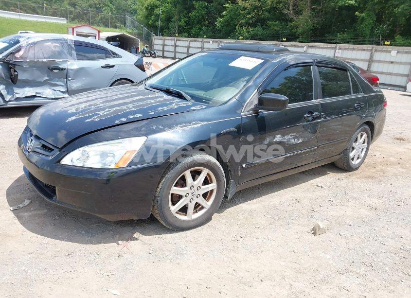 Photo 2 of 2004 Honda Accord 3.0 EX (VIN 1HGCM66554A072532)