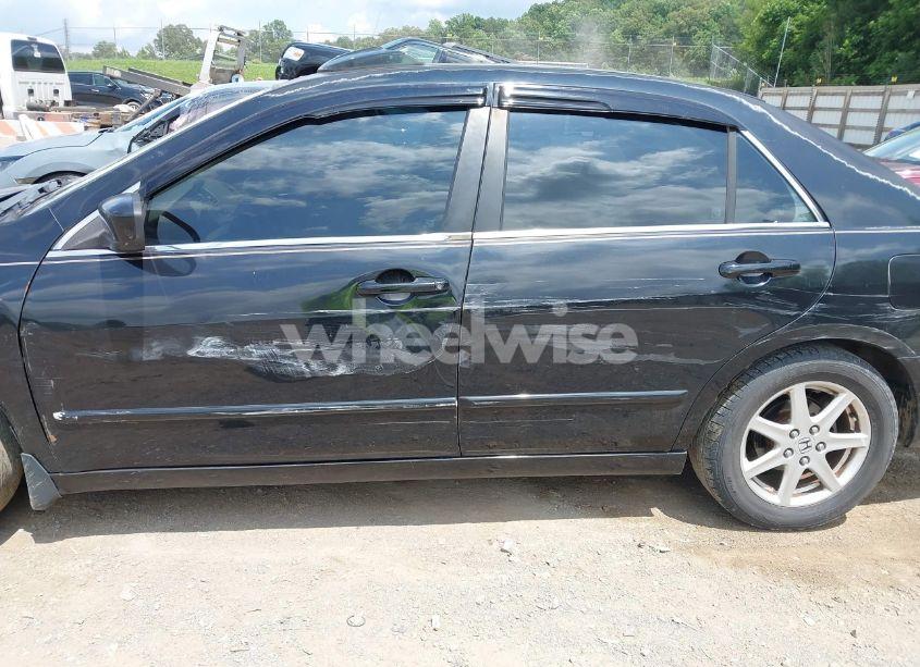 Photo 6 of 2004 Honda Accord 3.0 EX (VIN 1HGCM66554A072532)