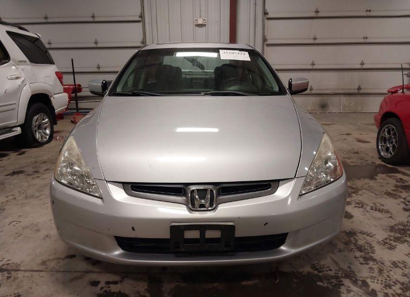 Photo 13 of 2005 Honda Accord 3.0 EX (VIN 1HGCM66555A003180)