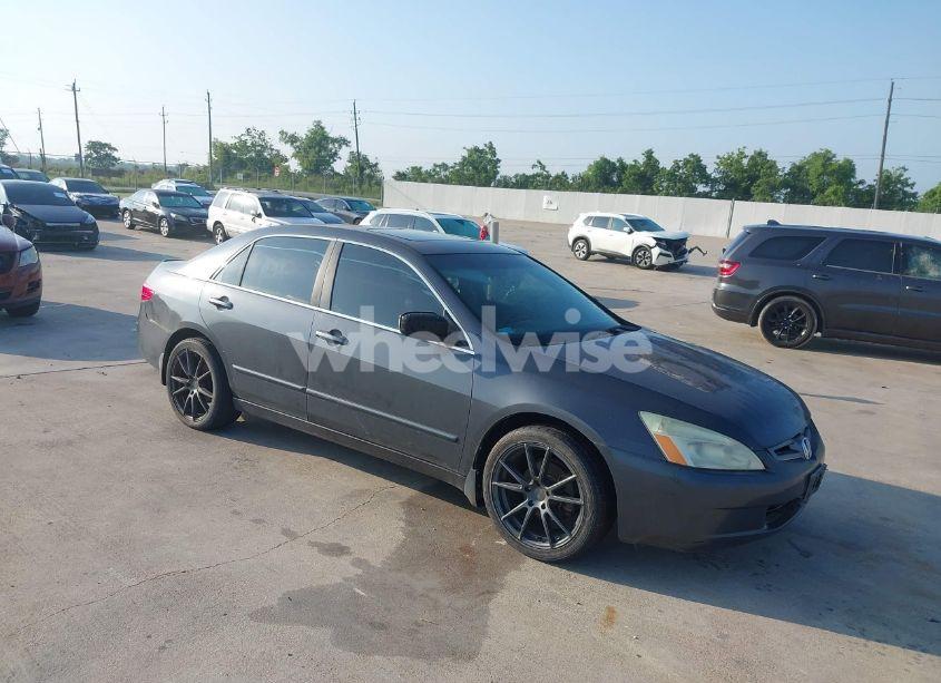 2005 Honda Accord 3.0 EX (VIN 1HGCM66555A009576) main photo