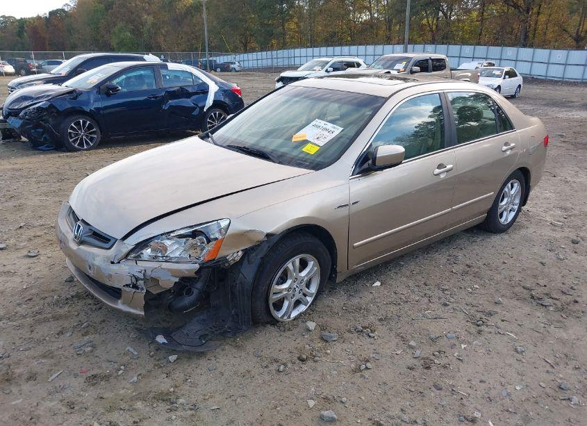 Photo 2 of 2005 Honda Accord 3.0 EX (VIN 1HGCM66555A023767)