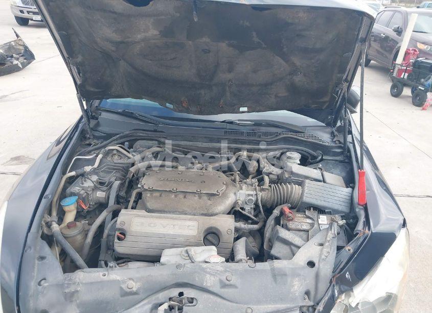 Photo 10 of 2005 Honda Accord 3.0 EX (VIN 1HGCM66555A039113)