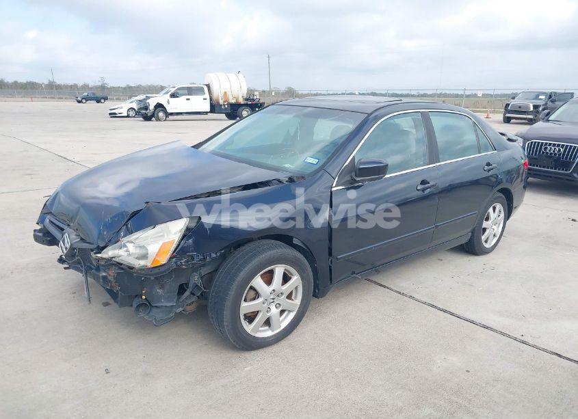 Photo 2 of 2005 Honda Accord 3.0 EX (VIN 1HGCM66555A039113)