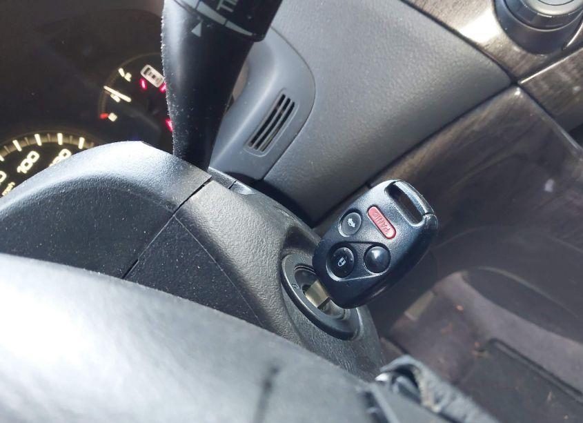 Photo 11 of 2006 Honda Accord 3.0 EX (VIN 1HGCM66556A009322)