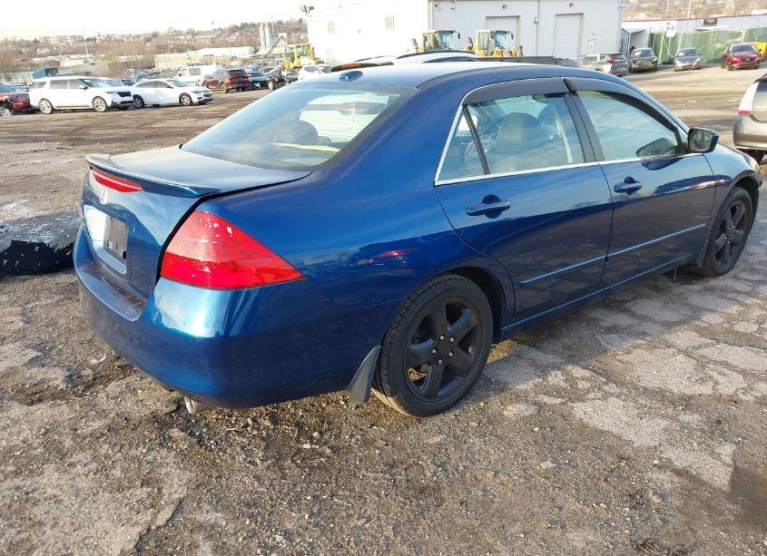 Photo 4 of 2006 Honda Accord 3.0 EX (VIN 1HGCM66556A009322)