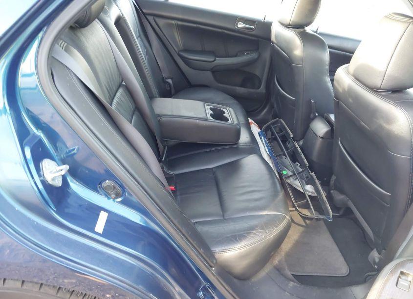 Photo 8 of 2006 Honda Accord 3.0 EX (VIN 1HGCM66556A009322)