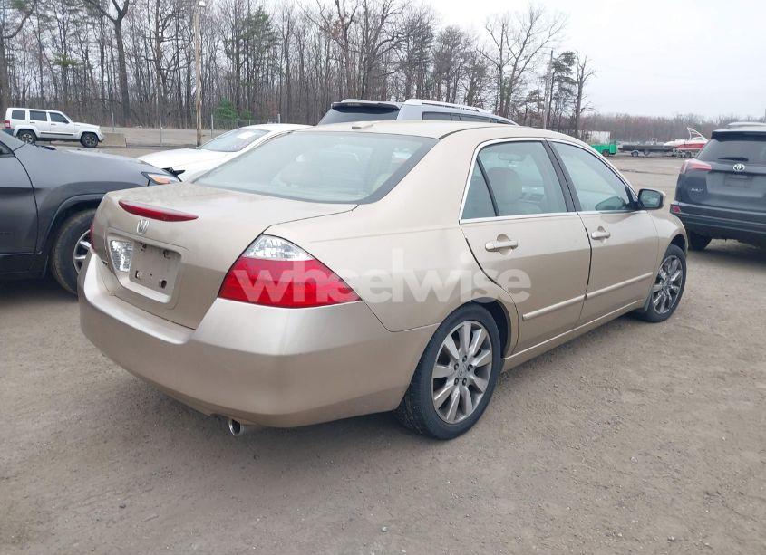 Photo 4 of 2006 Honda Accord 3.0 EX (VIN 1HGCM66556A029277)