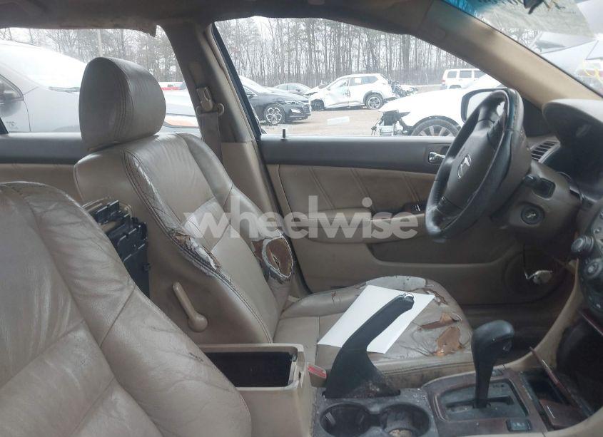 Photo 5 of 2006 Honda Accord 3.0 EX (VIN 1HGCM66556A029277)