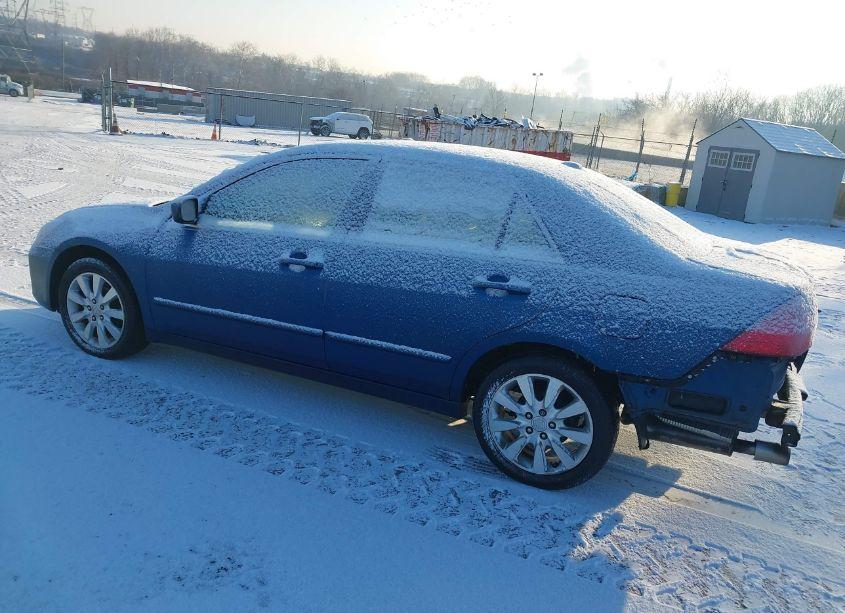Photo 3 of 2006 Honda Accord 3.0 EX (VIN 1HGCM66556A065163)