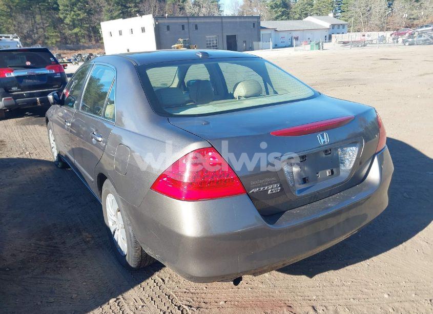 Photo 3 of 2006 Honda Accord 3.0 EX (VIN 1HGCM66556A075899)