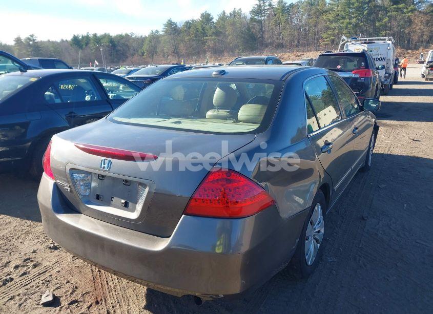 Photo 4 of 2006 Honda Accord 3.0 EX (VIN 1HGCM66556A075899)