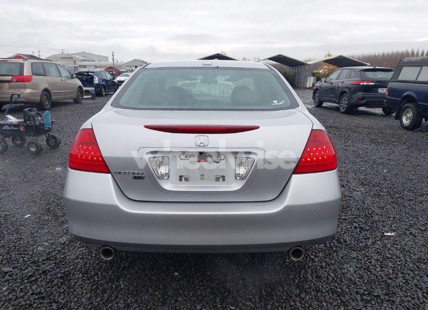 Photo 17 of 2007 Honda Accord 3.0 EX (VIN 1HGCM66557A009726)