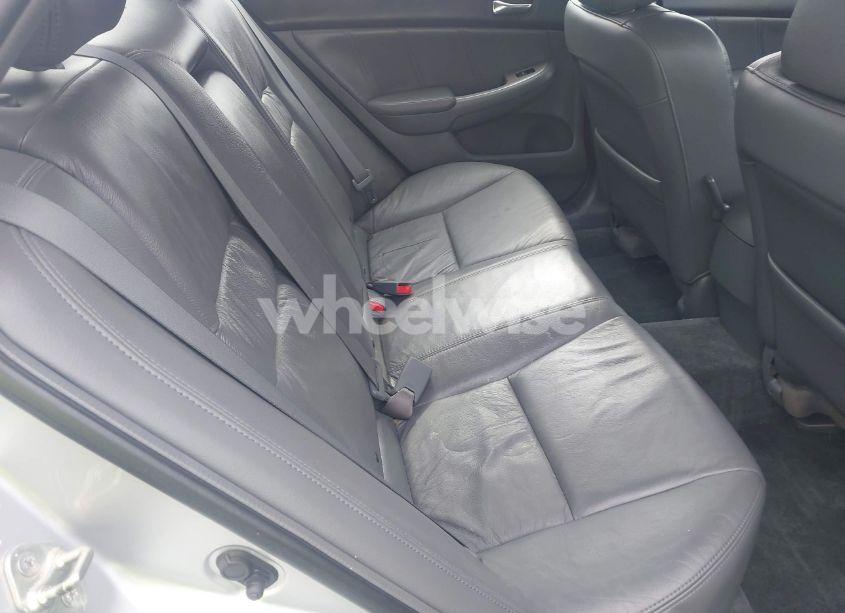 Photo 8 of 2007 Honda Accord 3.0 EX (VIN 1HGCM66557A030253)