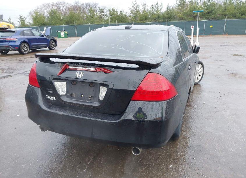 Photo 4 of 2007 Honda Accord 3.0 EX (VIN 1HGCM66557A030608)