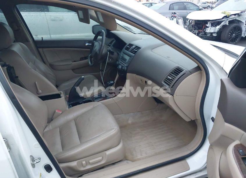 Photo 5 of 2007 Honda Accord 3.0 EX (VIN 1HGCM66557A079761)
