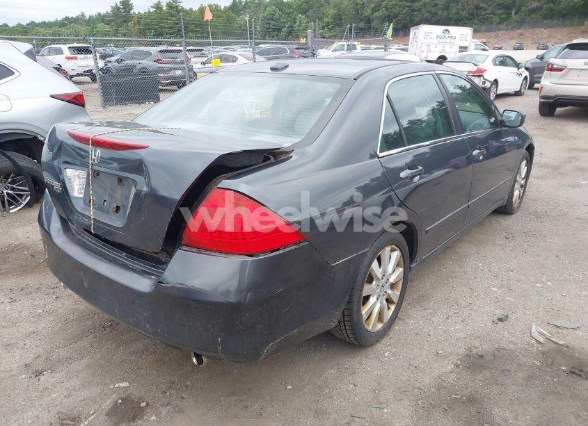 Photo 4 of 2007 Honda Accord 3.0 EX (VIN 1HGCM66557A093496)