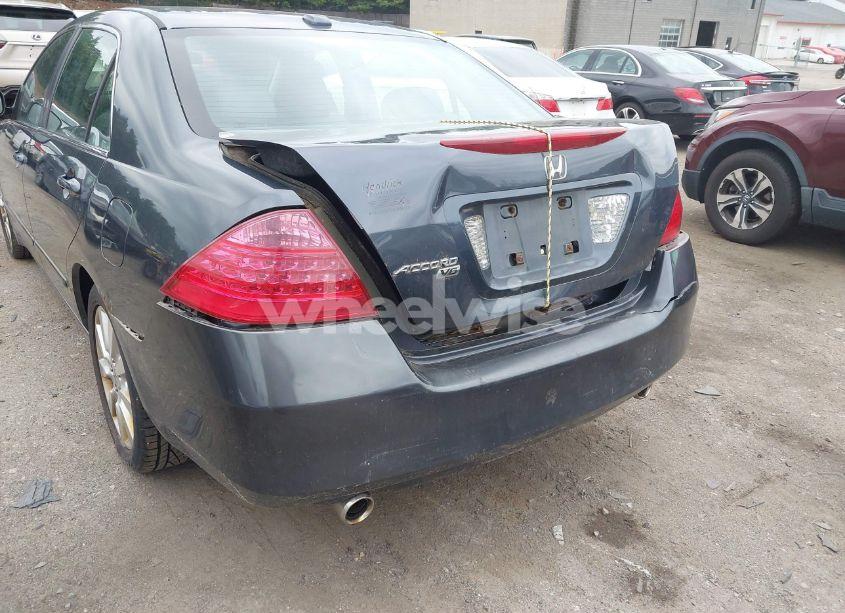Photo 6 of 2007 Honda Accord 3.0 EX (VIN 1HGCM66557A093496)