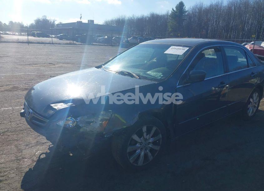 Photo 2 of 2007 Honda Accord 3.0 EX (VIN 1HGCM66557A099010)