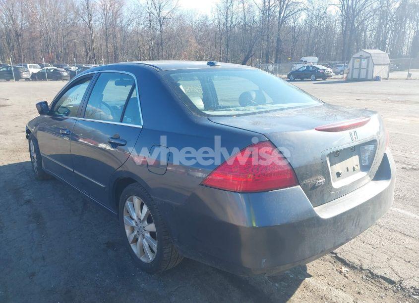 Photo 3 of 2007 Honda Accord 3.0 EX (VIN 1HGCM66557A099010)