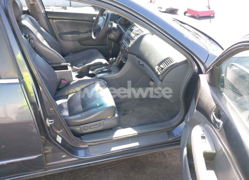 Photo 5 of 2007 Honda Accord 3.0 EX (VIN 1HGCM66557A100754)