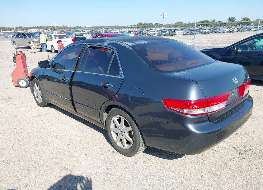 Photo 3 of 2003 Honda Accord 3.0 EX (VIN 1HGCM66563A019336)