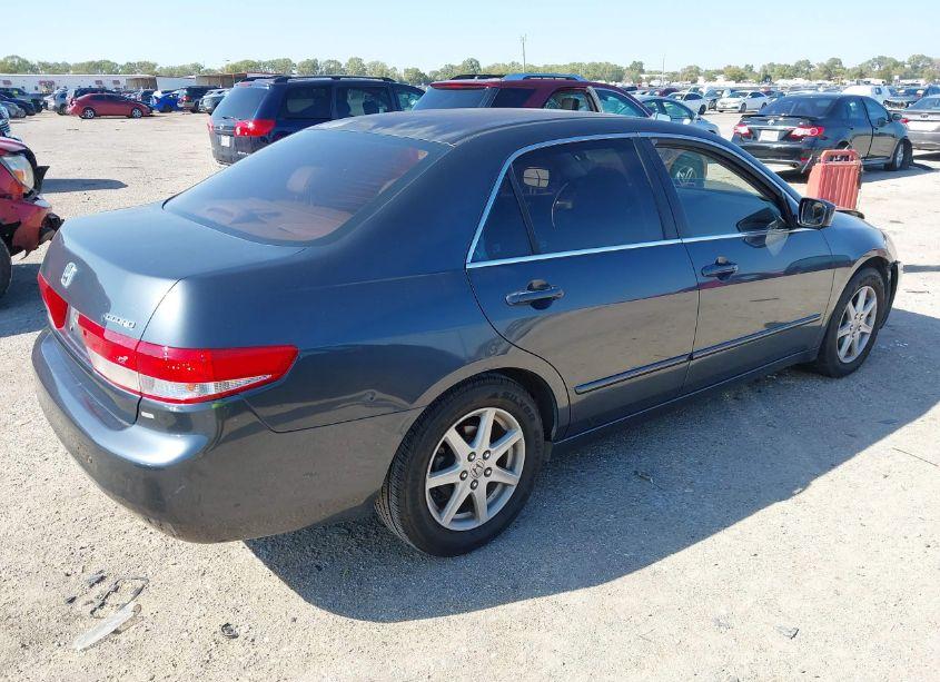 Photo 4 of 2003 Honda Accord 3.0 EX (VIN 1HGCM66563A019336)