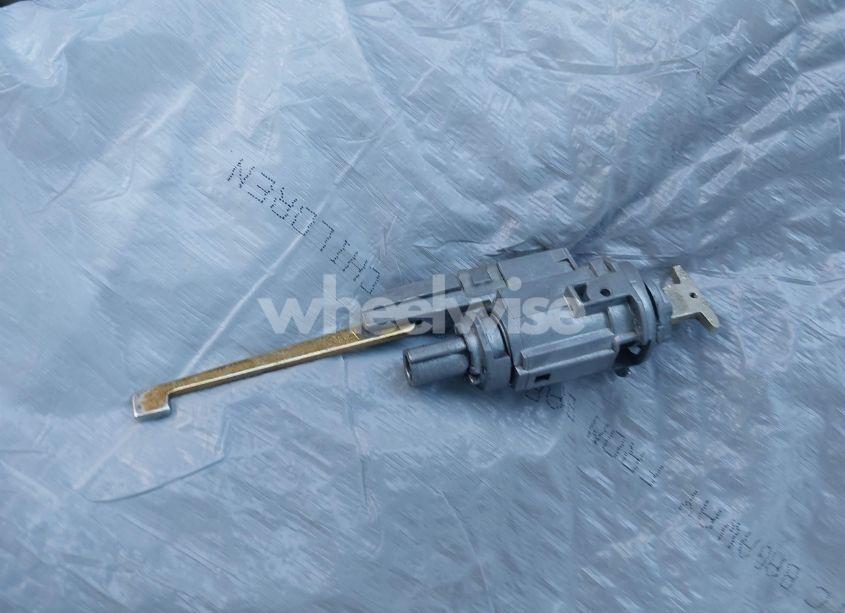 Photo 11 of 2003 Honda Accord 3.0 EX (VIN 1HGCM66563A035357)