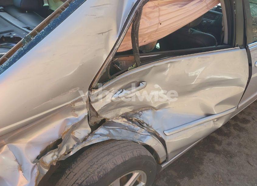 Photo 19 of 2003 Honda Accord 3.0 EX (VIN 1HGCM66563A053826)