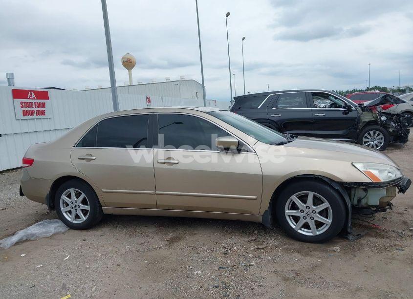 Photo 14 of 2003 Honda Accord 3.0 EX (VIN 1HGCM66563A103477)