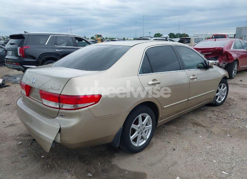 Photo 4 of 2003 Honda Accord 3.0 EX (VIN 1HGCM66563A103477)