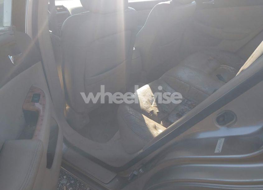 Photo 8 of 2004 Honda Accord 3.0 EX (VIN 1HGCM66564A009309)