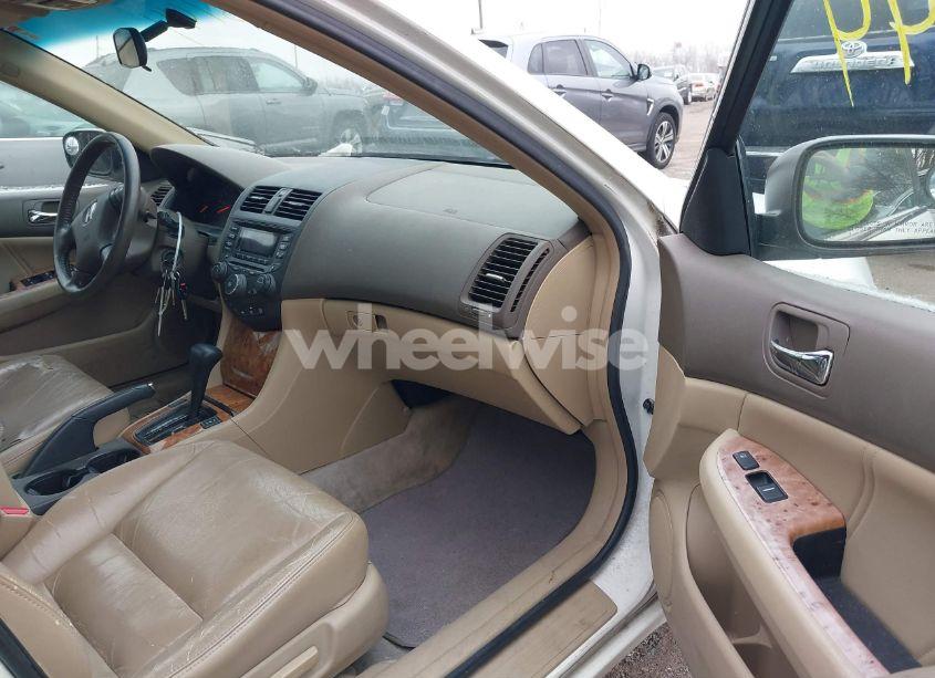 Photo 5 of 2004 Honda Accord 3.0 EX (VIN 1HGCM66564A016907)