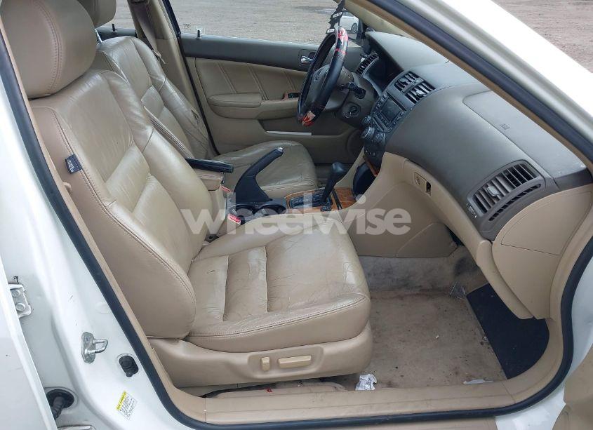 Photo 5 of 2004 Honda Accord 3.0 EX (VIN 1HGCM66564A017331)