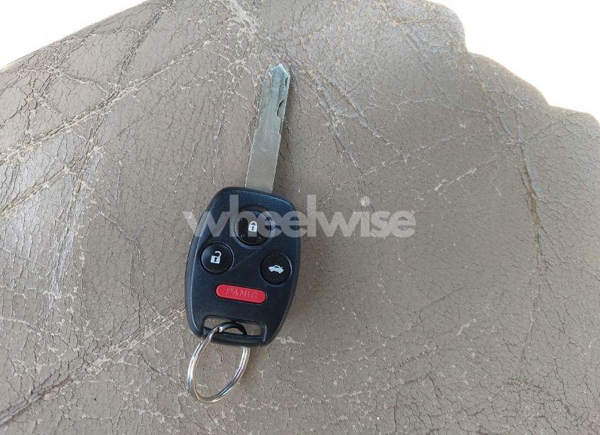 Photo 11 of 2004 Honda Accord 3.0 EX (VIN 1HGCM66564A057022)