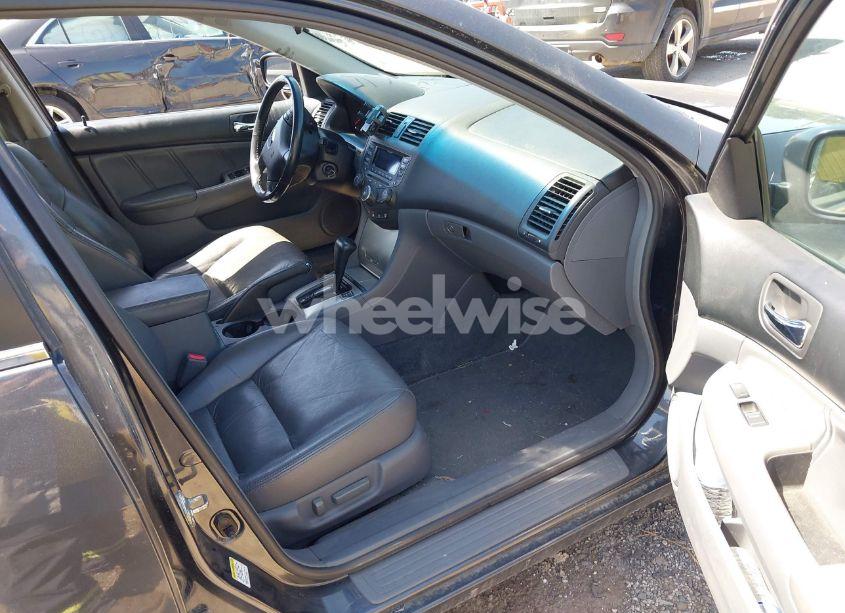 Photo 5 of 2004 Honda Accord 3.0 EX (VIN 1HGCM66564A067887)