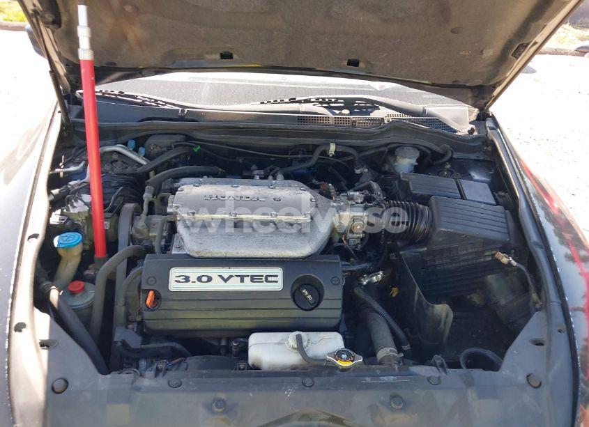 Photo 10 of 2004 Honda Accord 3.0 EX (VIN 1HGCM66564A081840)