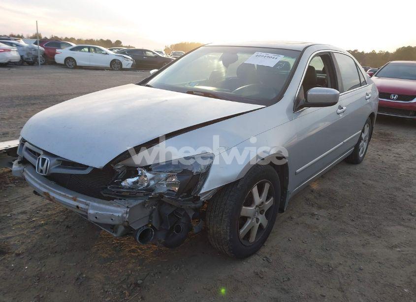 Photo 2 of 2005 Honda Accord 3.0 EX (VIN 1HGCM66565A009523)