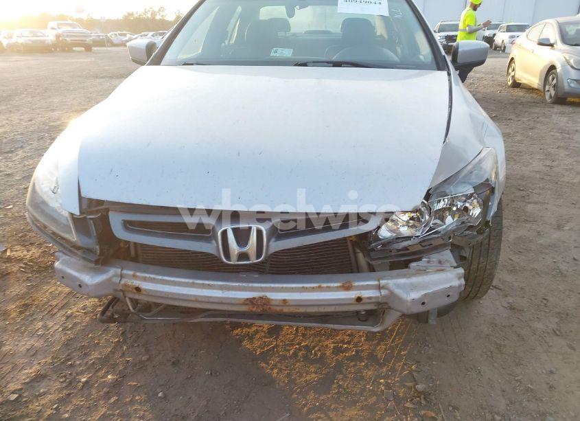 Photo 6 of 2005 Honda Accord 3.0 EX (VIN 1HGCM66565A009523)