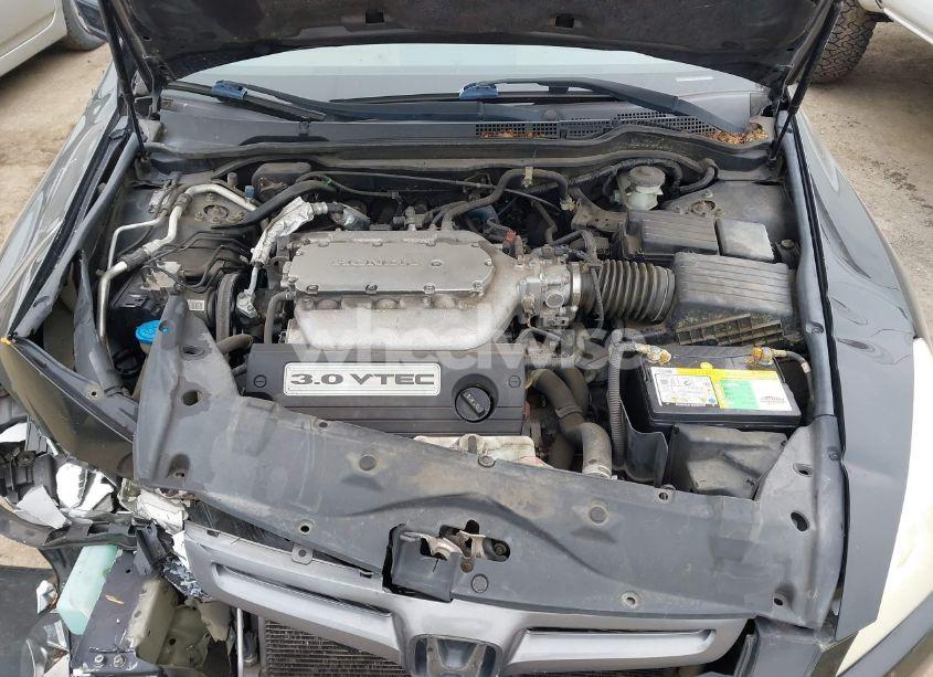 Photo 10 of 2005 Honda Accord 3.0 EX (VIN 1HGCM66565A025236)