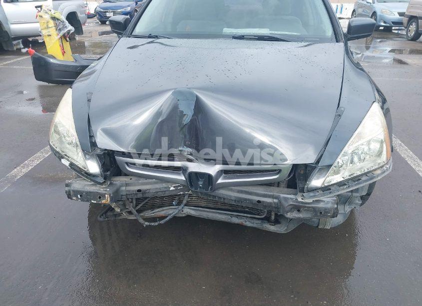 Photo 6 of 2005 Honda Accord 3.0 EX (VIN 1HGCM66565A045096)